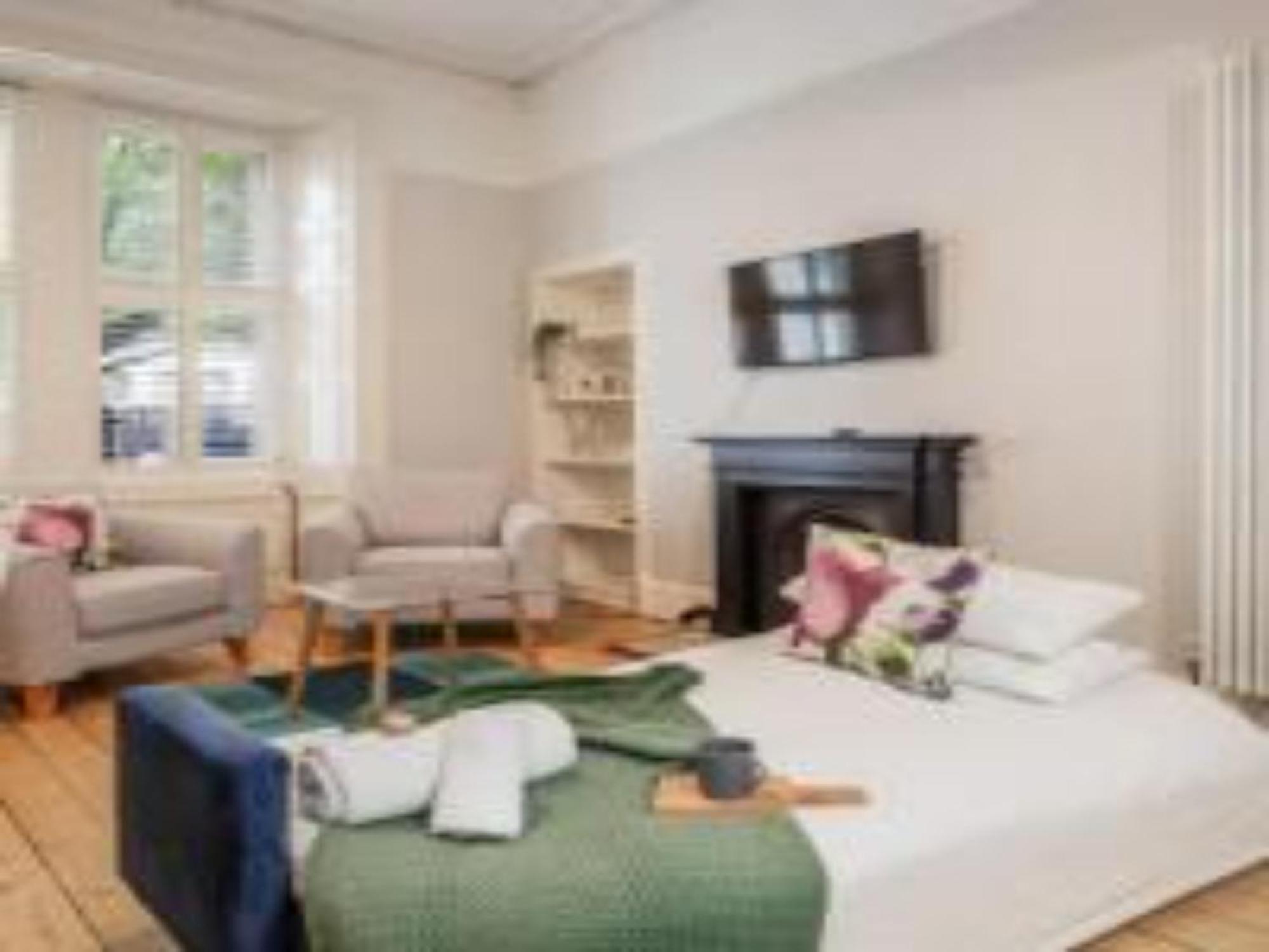 Appartement Pass The Keys Main Door 3 Bed With Free Parking